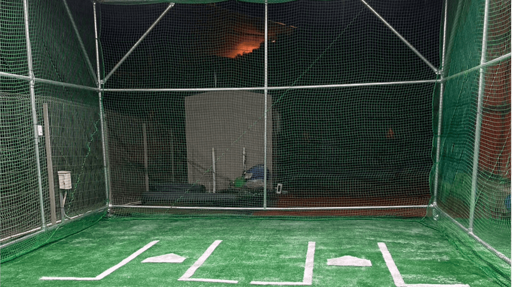 屋外ブルペンの画像